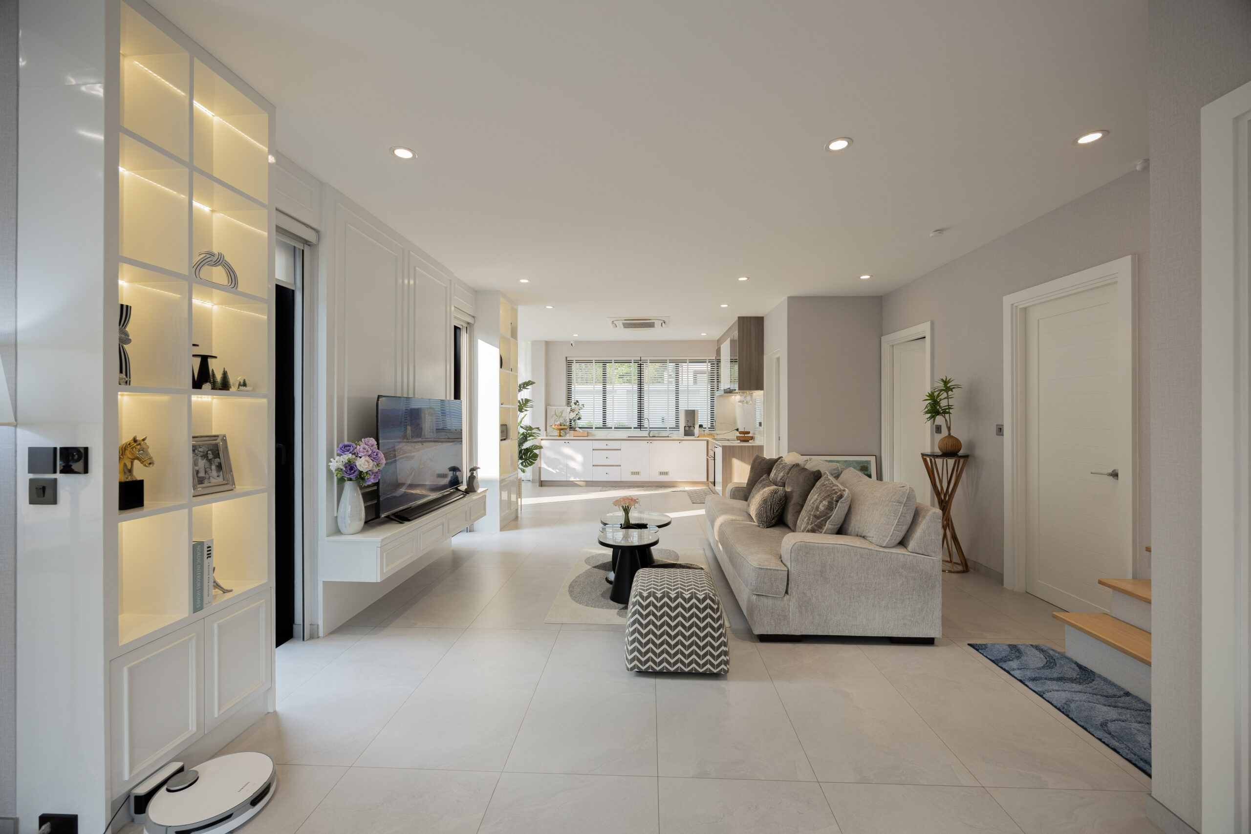 Pool Villa 2 ชั้น บ้านหรูสไตล์โมเดิร์น พร้อมสระว่ายน้ำในตัว ใกล้เซ็นทรัลแอร์พอร์ตและสนามบิน A8-V0051