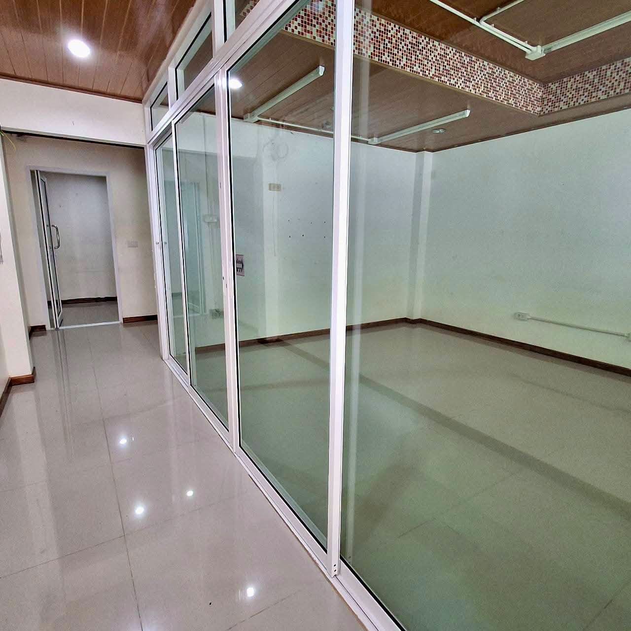 ให้เช่าอาคารสำนักงาน 3 ชั้น ทำเลท่าศาลา เชียงใหม่   A9-B0497