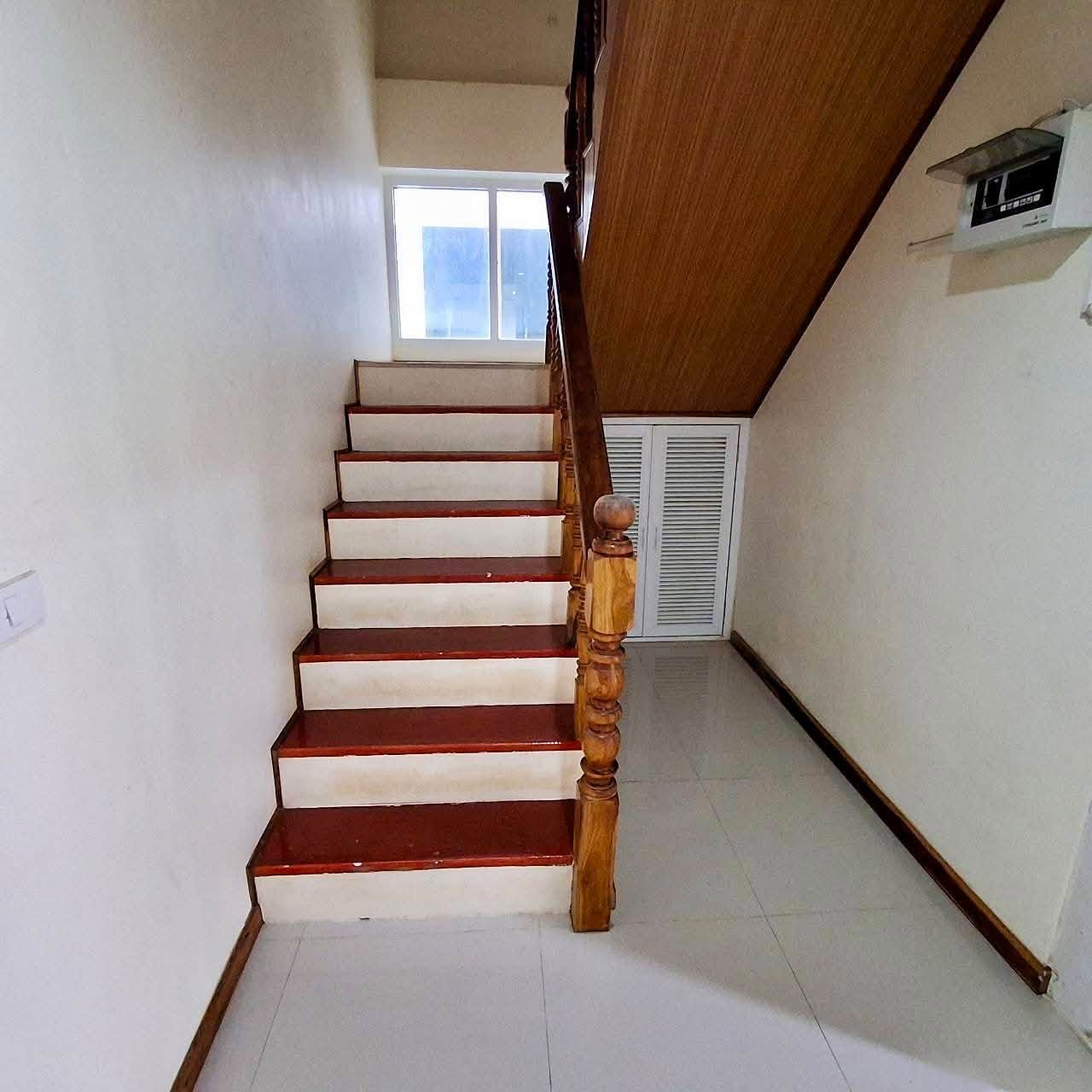 ให้เช่าอาคารสำนักงาน 3 ชั้น ทำเลท่าศาลา เชียงใหม่   A9-B0497