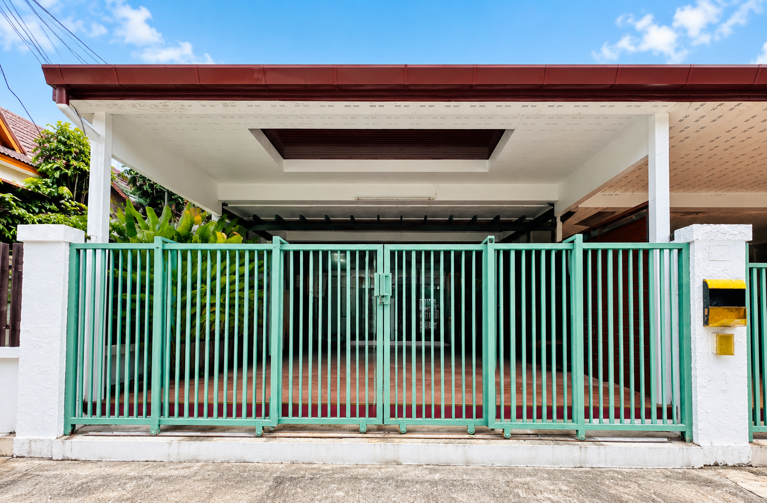 ให้เช่าบ้านเดี่ยว 2 ชั้น ใจกลางเมืองเชียงใหม่ พื้นที่กว้างขวาง ทำเลถนนอินทวโรรส  A9-H0417