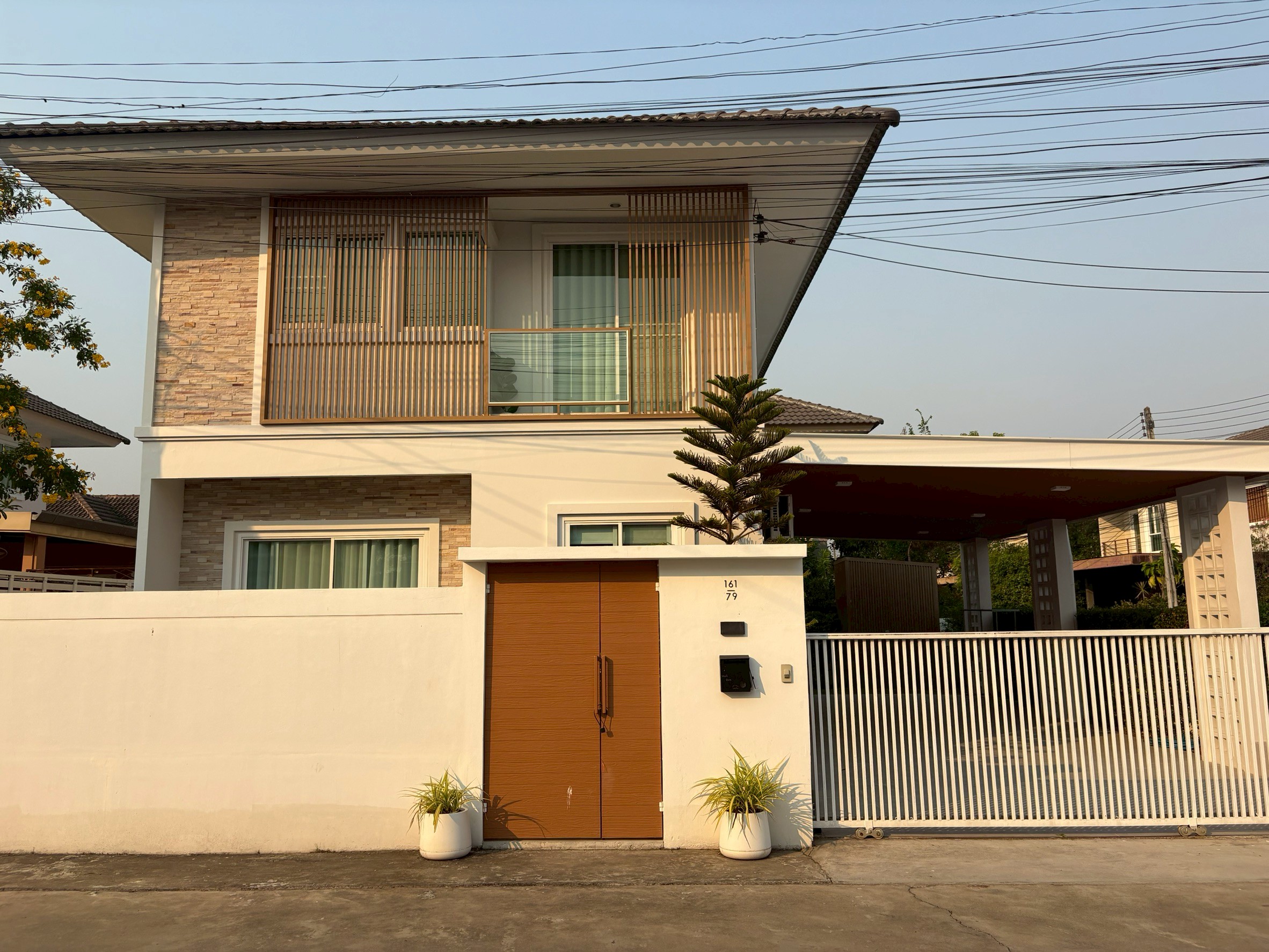 บ้านเดี่ยว2ชั้นในโครงการ พร้อมคลับเฮ้าส์สระว่ายน้ำ  #ดอยสะเก็ด  – ราคา 25,000/เดือน  ADK-H0403