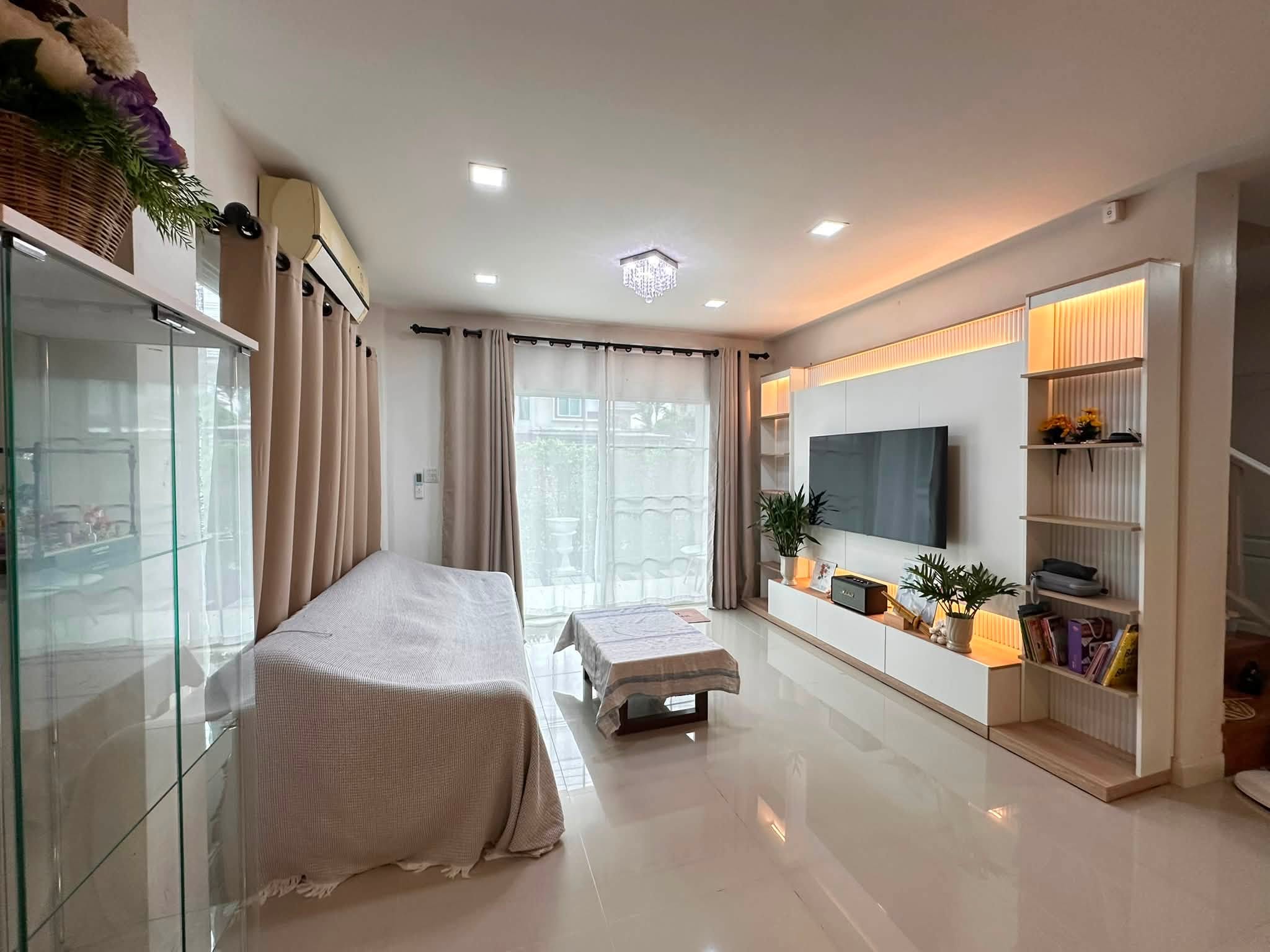 บ้านเดี่ยว 2 ชั้นในโครงการ พื้นที่ใช้สอยกว้างขวาง ทำเลสันกำแพง ASP-H0426