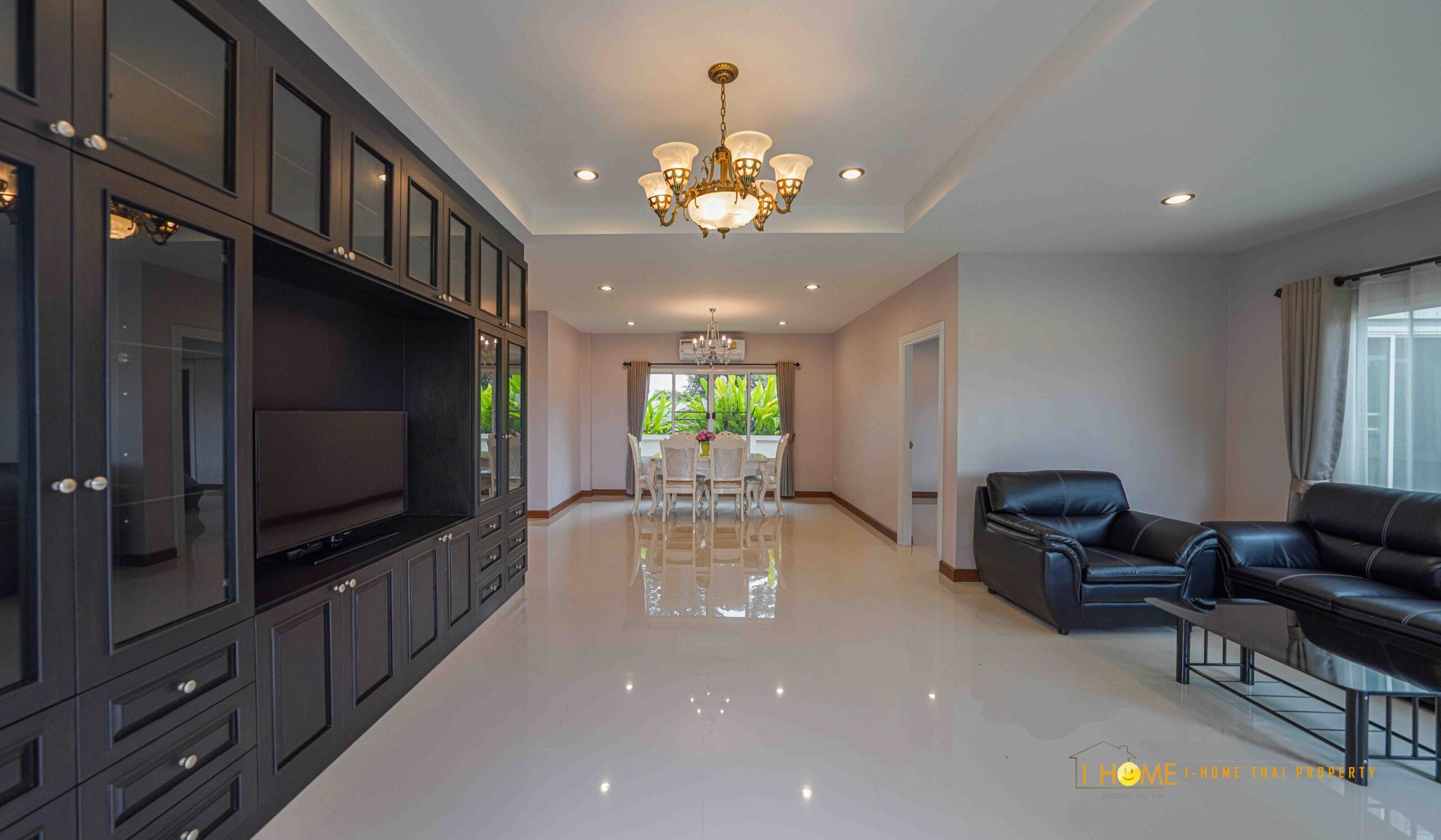 ให้เช่าบ้านเดี่ยว 2 ชั้น หลังใหญ่ 5 ห้องนอน โซนสันทราย เชียงใหม่   ASS-H0636
