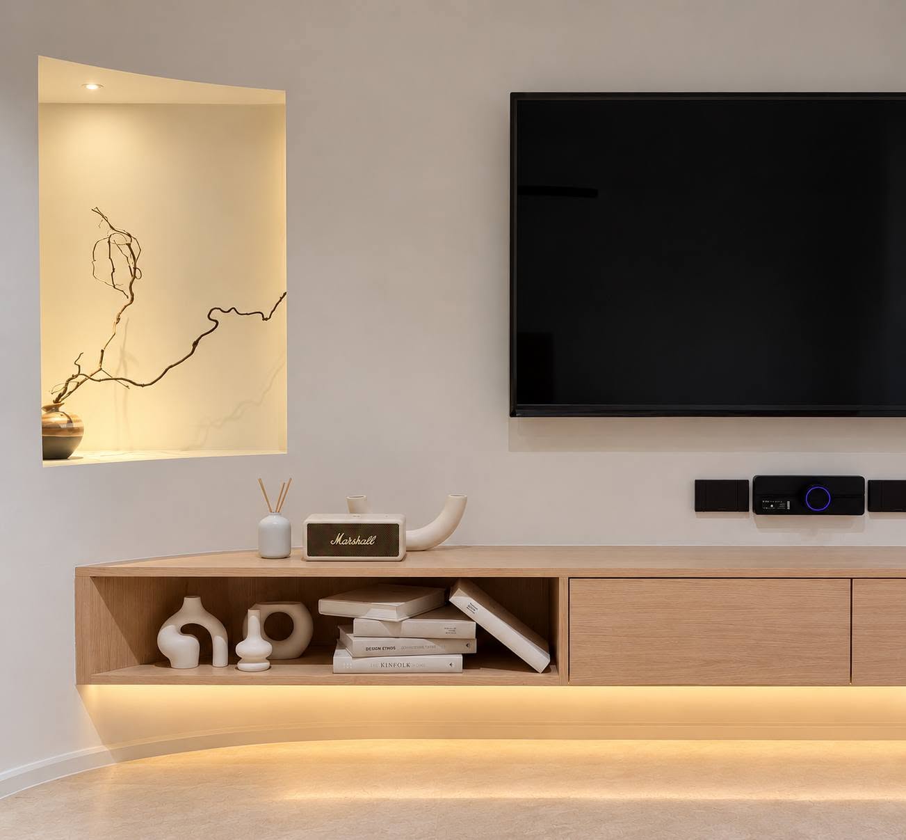 ขายคอนโดรีโนเวท พร้อมอยู่ ใกล้ MAYA เพียง 1.5 กม. #ช้างเผือก #เชียงใหม่    C1MG100313