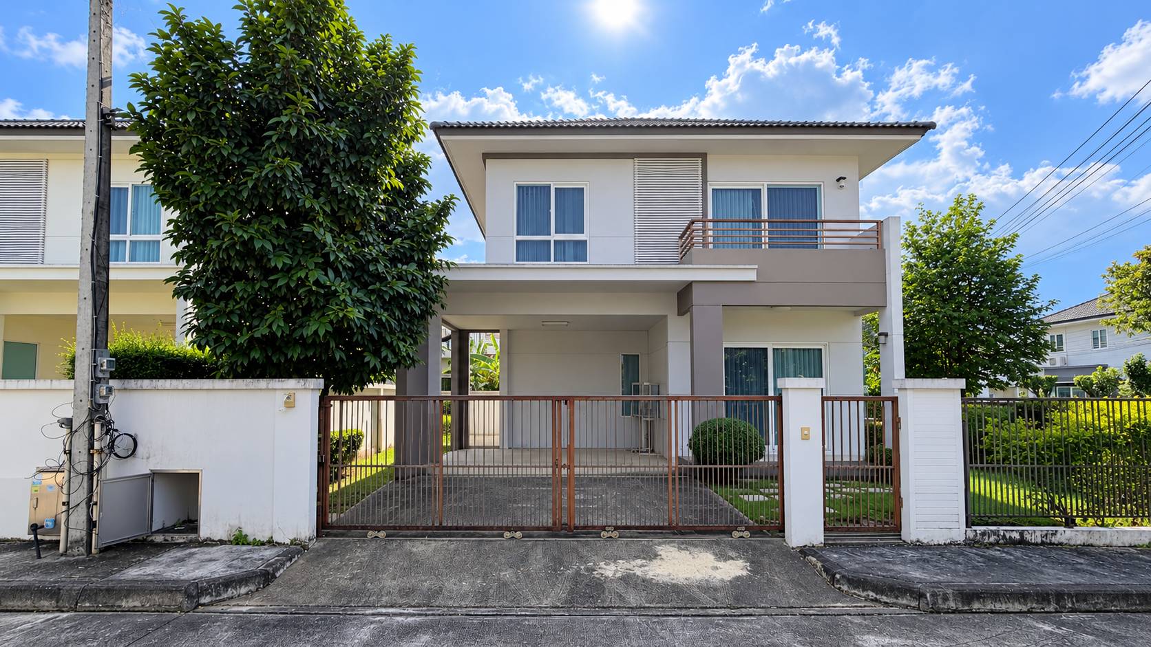 ขายบ้านเดี่ยว 2 ชั้น ที่ดิน 61 ตร.ว. โซนสันผีเสื้อ–มีโชค เชียงใหม่ ราคา 4.65 ล้านบาท C3MG100317