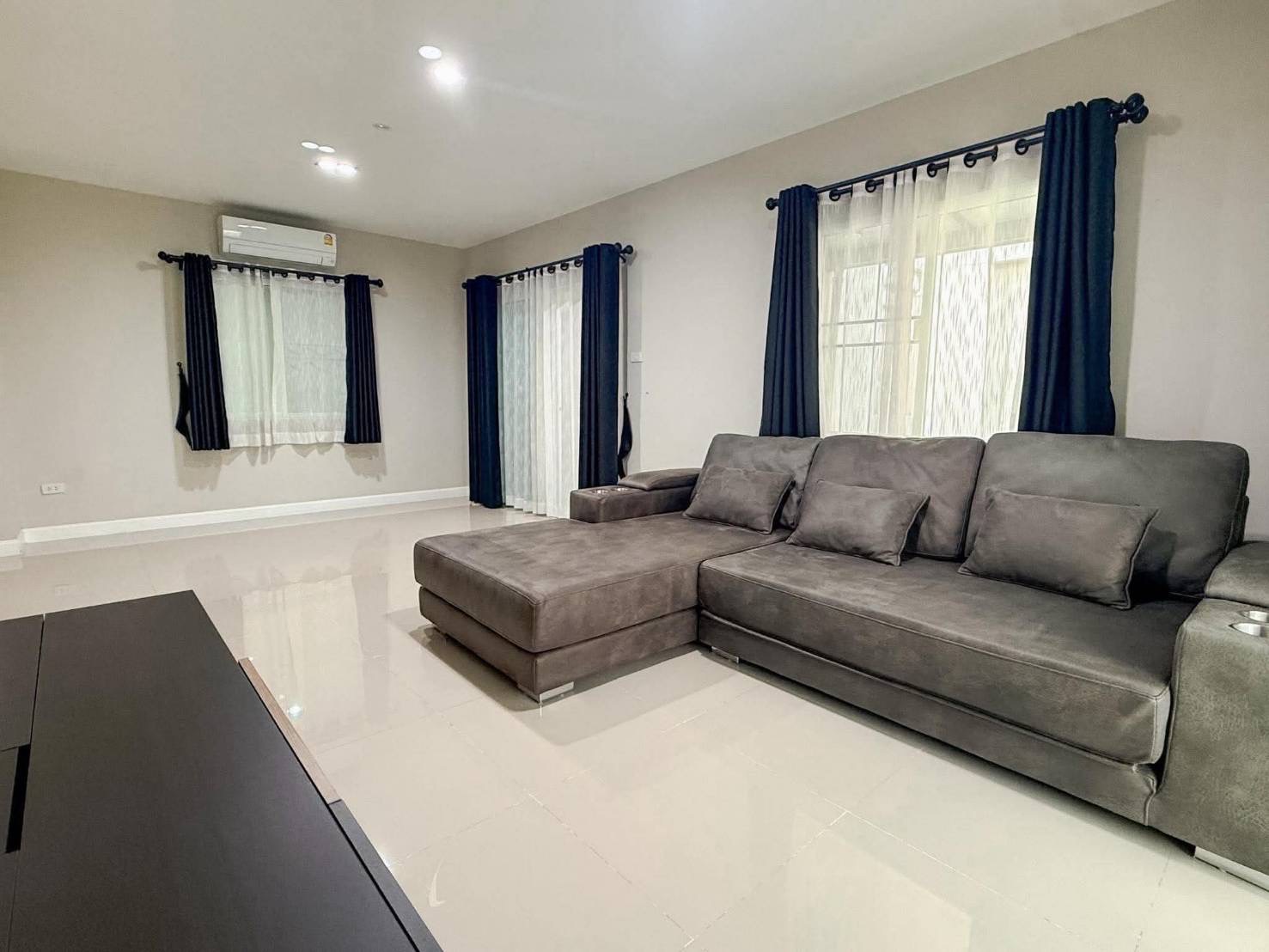 บ้านเดี่ยว 2 ชั้น ใกล้เซ็นทรัลเชียงใหม่ ที่ดิน 56 ตร.ว. ขาย 4.79 ล้านบาท C4MG100550