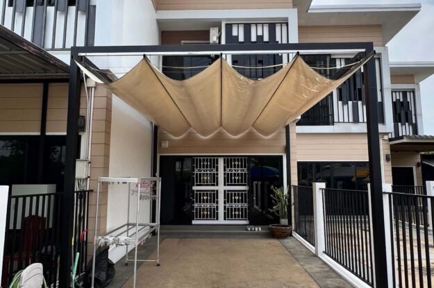 ขายทาวน์โฮม 2 ชั้น ทำเลหนองป่าครั่ง เมืองเชียงใหม่ ใกล้โรงเรียนและโรงพยาบาล C5MG100812