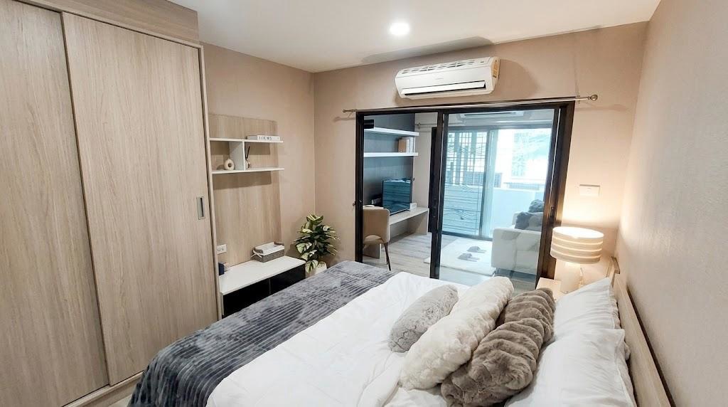 ขายคอนโดรีโนเวท พร้อมเฟอร์นิเจอร์ ทำเลสุเทพ เชียงใหม่ ราคา 1.59 ล้านบาท ฟรีโอน! C8MG100779