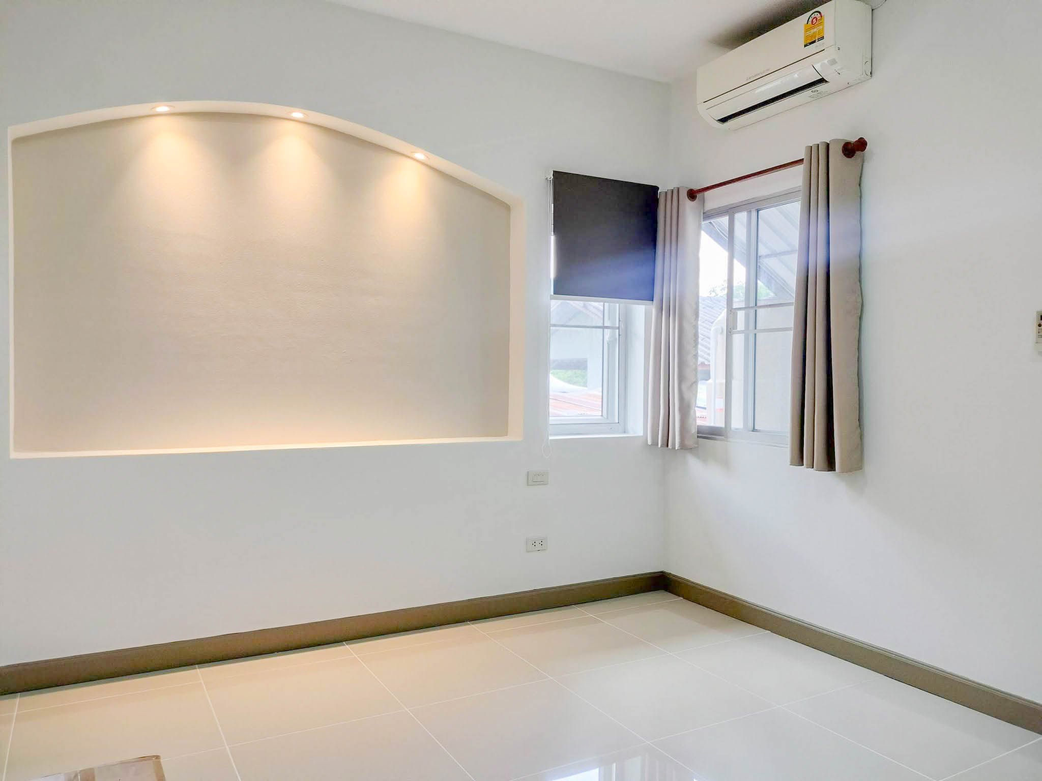 ขายบ้านเดี่ยวชั้นเดียว บ้านมือสองรีโนเวทใหม่ นอกโครงการ ทำเลน้ำแพร่ หางดง เชียงใหม่ #หางดง ราคาเพียง 1.29 ล้านบาท ฟรีโอน CHD101880